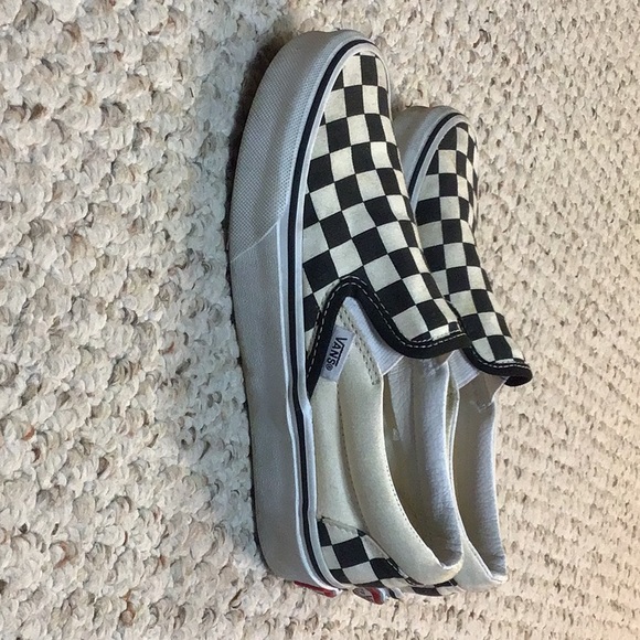 Checkered Vans - Picture 2 of 4